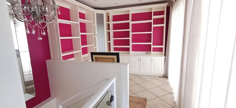 3 Bedroom Property for Sale in Nahoon Valley Park Eastern Cape